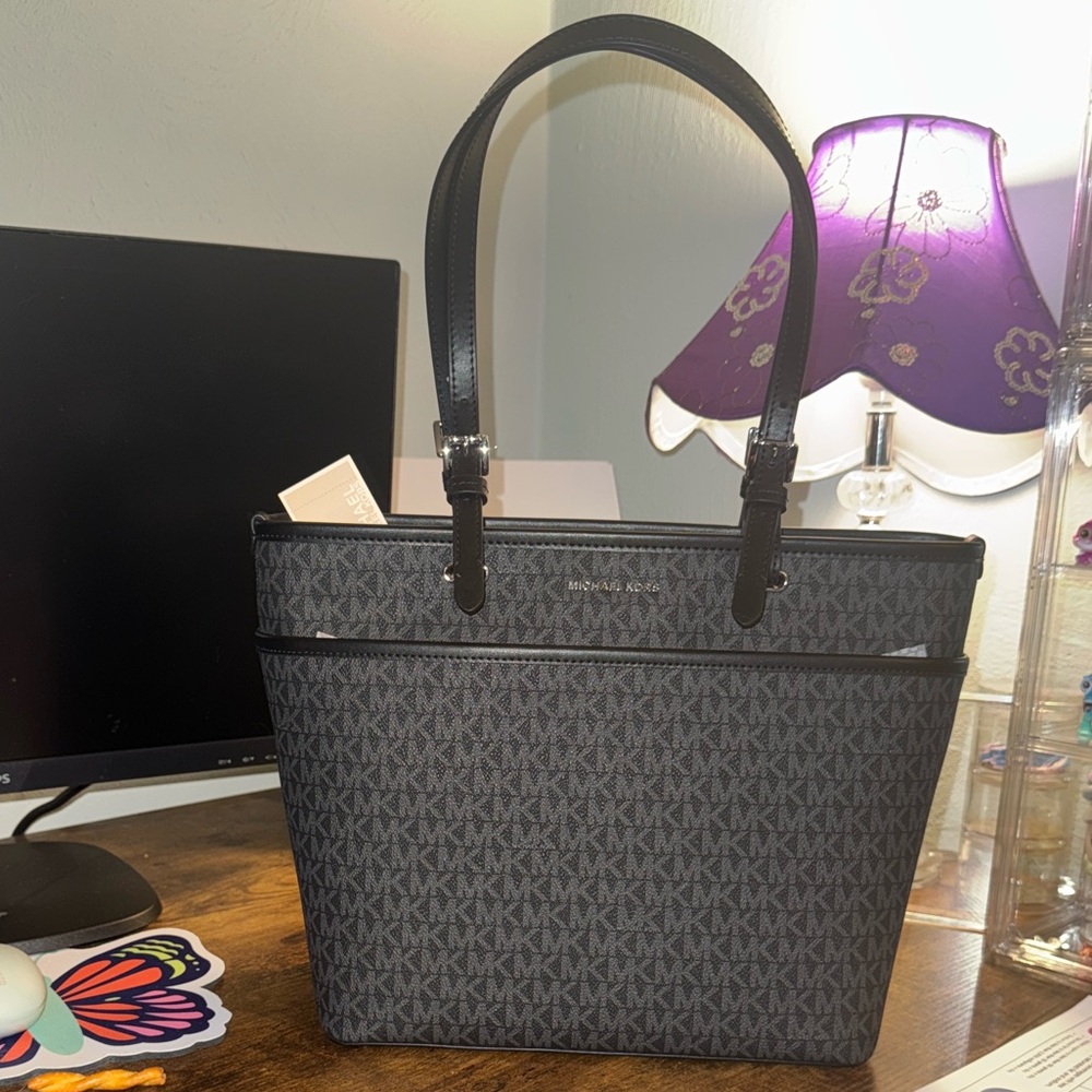 Michael Kors Winston Dark Gray Signature Pocket Tote